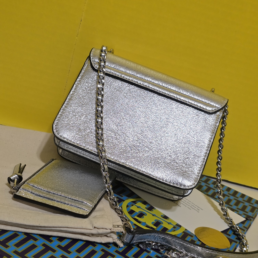 !!2PCS!! Tory Burch Metallic Silver Crossbody Bag & Card Case - Picture 5 of 11